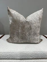 Load image into Gallery viewer, Velvet Spots Pillow Cover