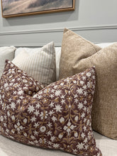 Load image into Gallery viewer, Kelly Pillow Cover