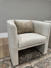 Load image into Gallery viewer, Sofia Floral Pillow Cover