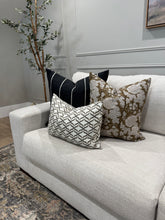 Load image into Gallery viewer, Nessa Pillow Cover