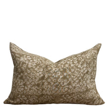 Load image into Gallery viewer, Sofia Floral Pillow Cover