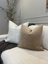 Load image into Gallery viewer, Kate Pillow Cover