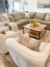 Load image into Gallery viewer, Derra Floral Pillow Cover