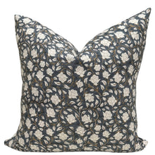 Load image into Gallery viewer, Loma Floral Pillow Cover