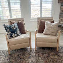 Load image into Gallery viewer, Black floral Pillow Cover