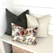 Load image into Gallery viewer, Moira Floral Pillow Cover