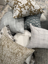 Load image into Gallery viewer, Sofia Floral Pillow Cover