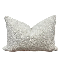 Load image into Gallery viewer, Snow fluff Pillow Cover