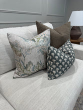 Load image into Gallery viewer, Brown textured Pillow Cover