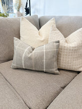 Load image into Gallery viewer, Cream Fluff Pillow Cover