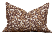 Load image into Gallery viewer, Kelly Pillow Cover
