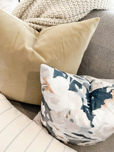 Load image into Gallery viewer, Flora Pillow Cover