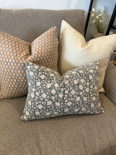 Load image into Gallery viewer, Loma Floral Pillow Cover