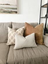 Load image into Gallery viewer, Ivory Check Pillow Cover