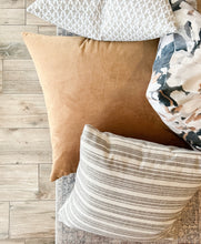 Load image into Gallery viewer, Acker Striped Pillow Cover