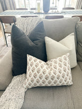 Load image into Gallery viewer, Ivory Check Pillow Cover