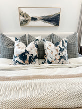 Load image into Gallery viewer, Flora Pillow Cover