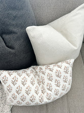 Load image into Gallery viewer, Ivory Check Pillow Cover