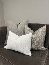 Load image into Gallery viewer, Snow fluff Pillow Cover
