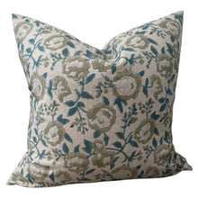 Load image into Gallery viewer, Sharon Floral Pillow Cover
