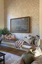 Load image into Gallery viewer, Kelly Pillow Cover
