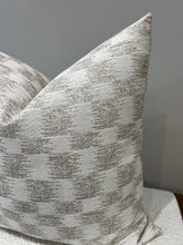 Load image into Gallery viewer, Taryn Pillow Cover
