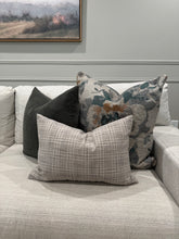 Load image into Gallery viewer, Sue Plaid Pillow Cover
