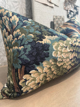 Load image into Gallery viewer, Forest Pillow Cover
