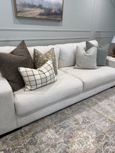 Load image into Gallery viewer, Trisha Pillow Cover
