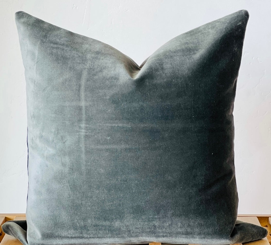 Tori Velvet Pillow Cover