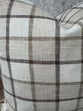Load image into Gallery viewer, Shelly Plaid Pillow Cover
