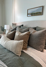 Load image into Gallery viewer, Tory Pillow Cover
