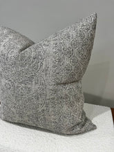 Load image into Gallery viewer, Carrie Pillow Cover
