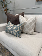 Load image into Gallery viewer, Alice Pillow Cover
