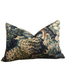 Load image into Gallery viewer, Forest Pillow Cover
