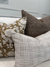 Load image into Gallery viewer, Sue Plaid Pillow Cover
