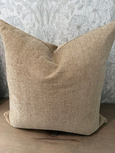 Load image into Gallery viewer, Goldie Pillow Cover
