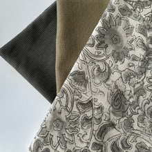 Load image into Gallery viewer, Olive linen Pillow Cover
