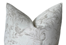 Load image into Gallery viewer, Birdee Pillow Cover
