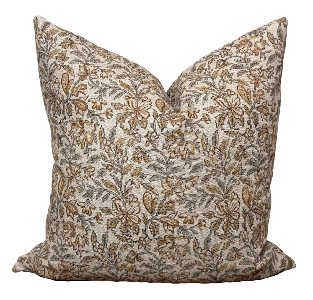 Carrie Pillow Cover