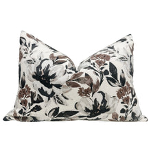 Load image into Gallery viewer, Jen Floral Pillow Cover
