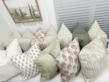 Load image into Gallery viewer, Braylee Pillow Cover
