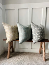 Load image into Gallery viewer, Loma Floral Pillow Cover
