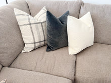 Load image into Gallery viewer, Tori Velvet Pillow Cover
