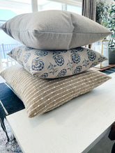 Load image into Gallery viewer, Tan Houndstooth Pillow Cover
