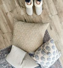 Load image into Gallery viewer, Tan Houndstooth Pillow Cover
